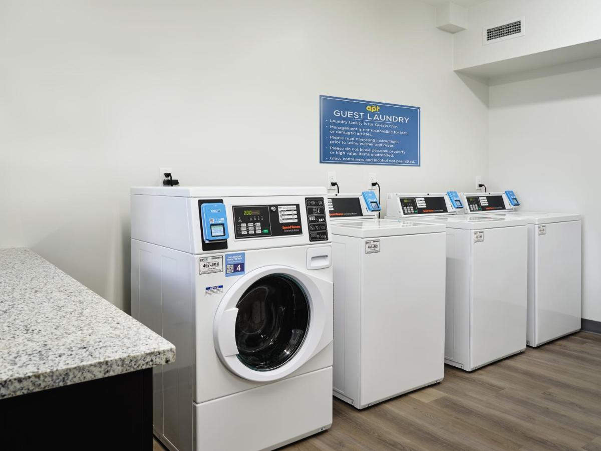 Stayapt Suites San Antonio-Randolph Live Oak Eksteriør bilde