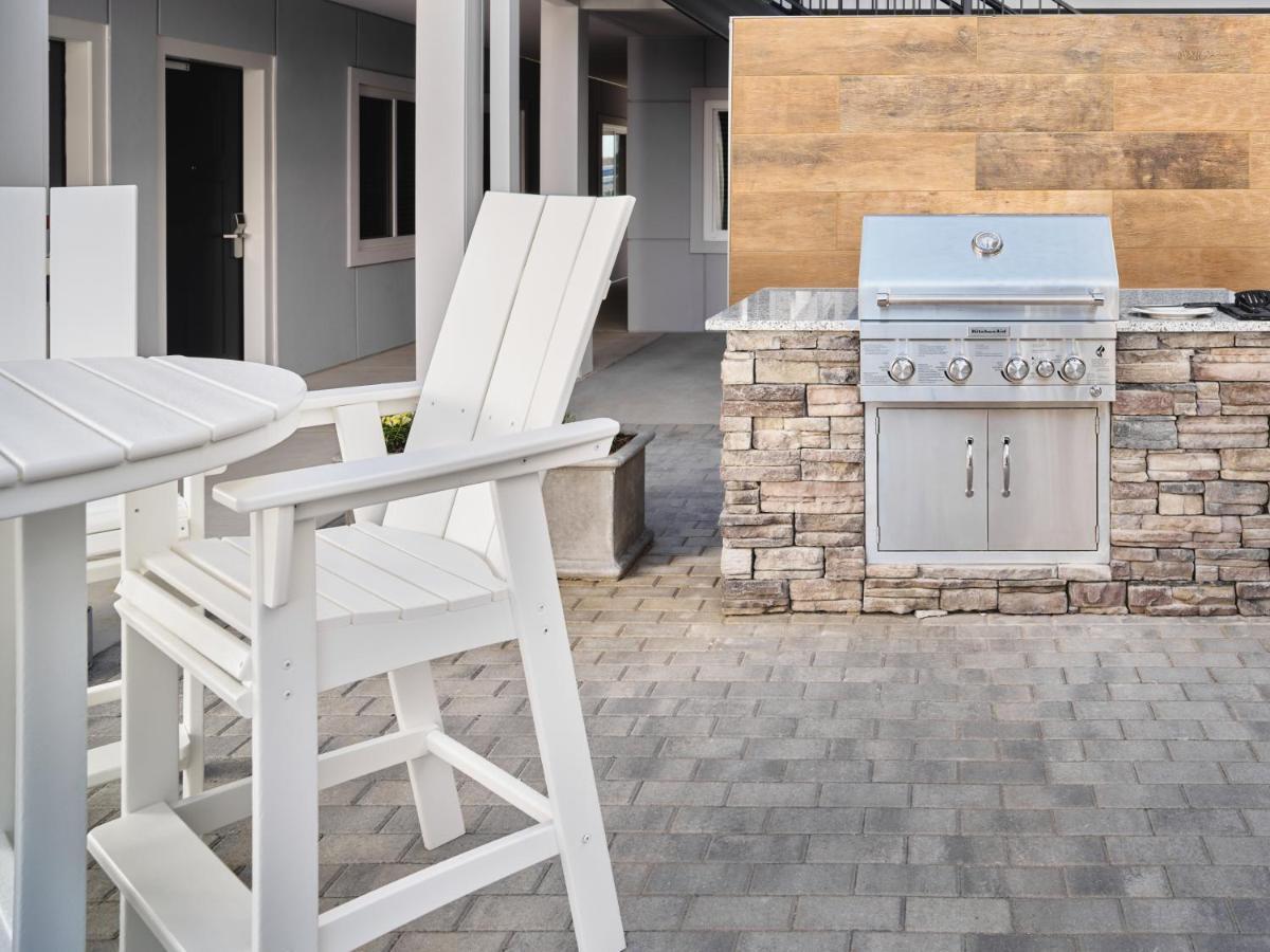 Stayapt Suites San Antonio-Randolph Live Oak Eksteriør bilde