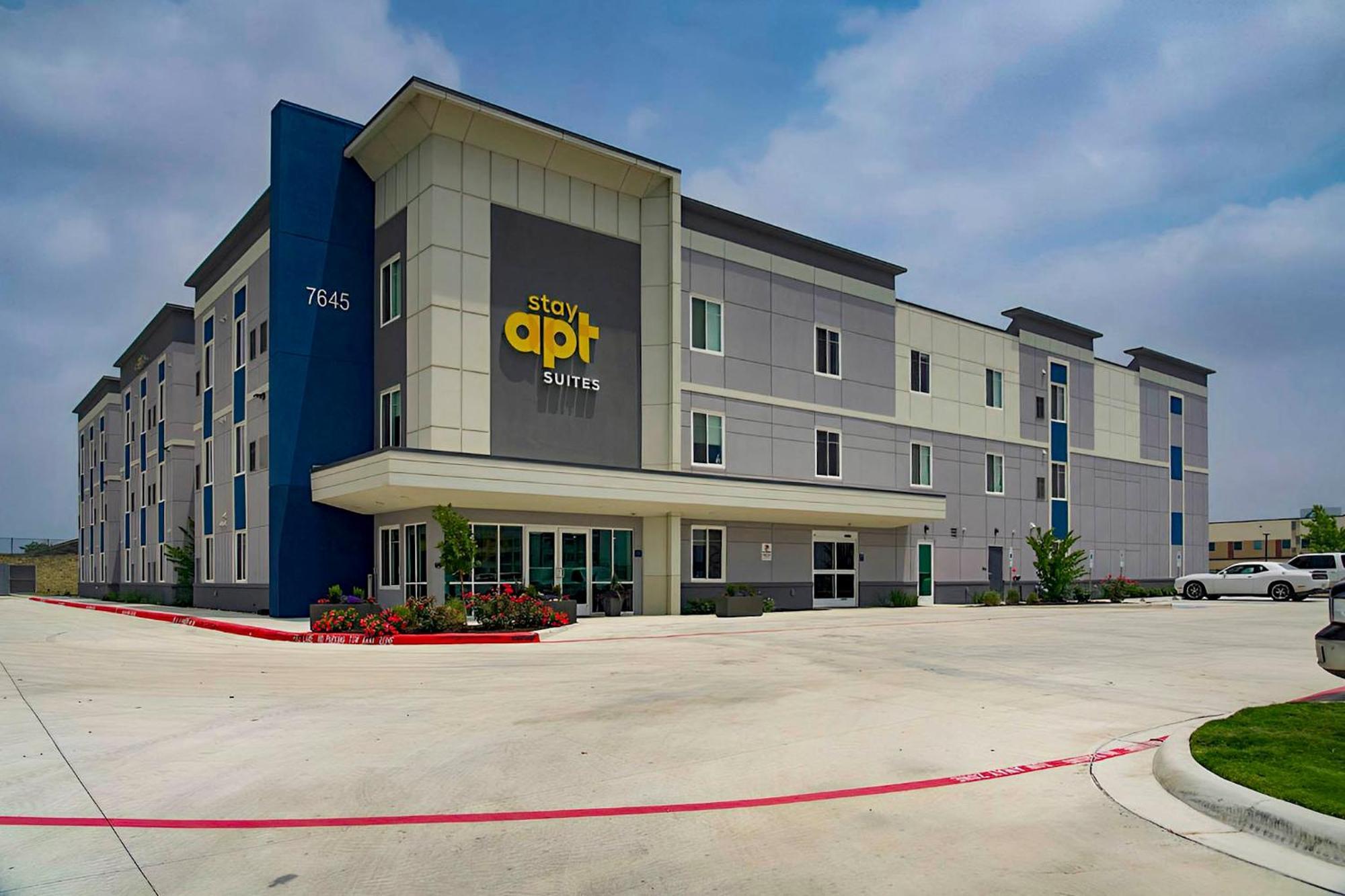 Stayapt Suites San Antonio-Randolph Live Oak Eksteriør bilde